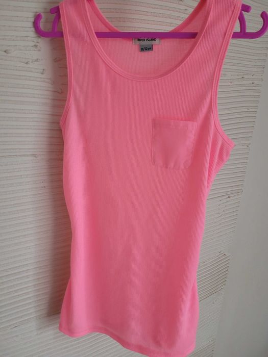 Top r. 152 RIVER ISLAND 11-12 lat neonowy różowy prążkowany