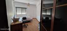 731611 - Quarto com cama de casal em...