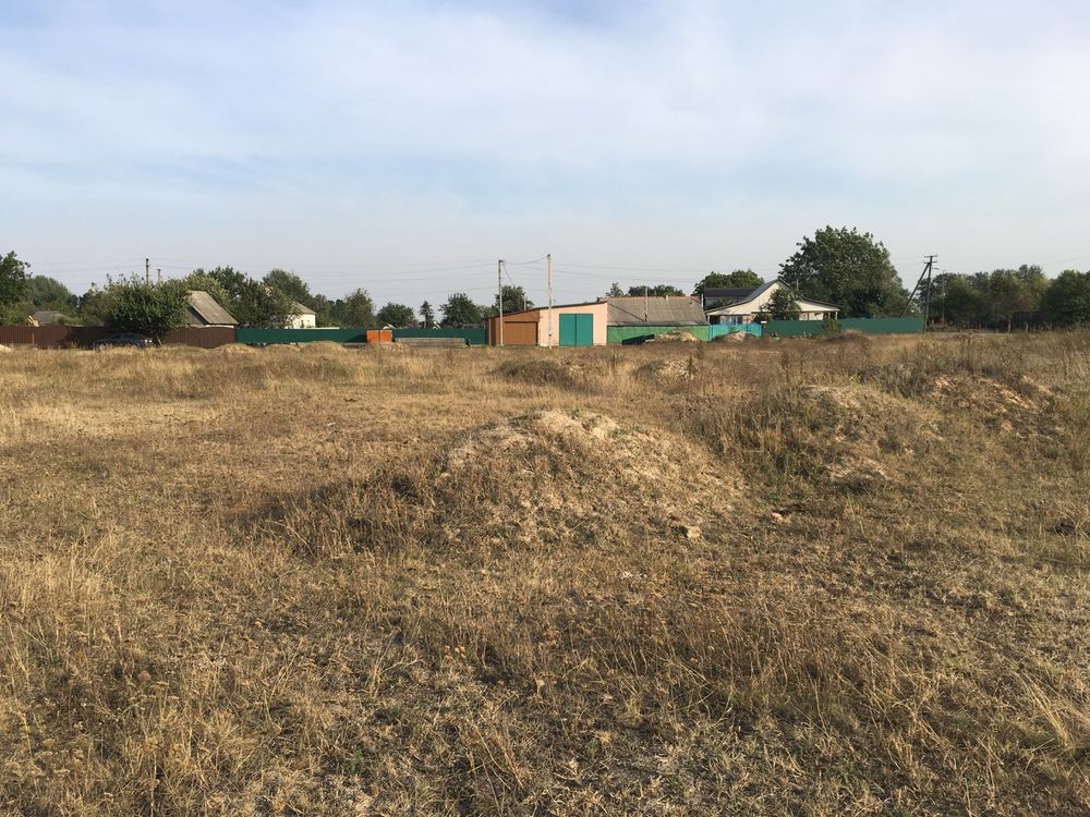 Продам участок з озером під будівництво