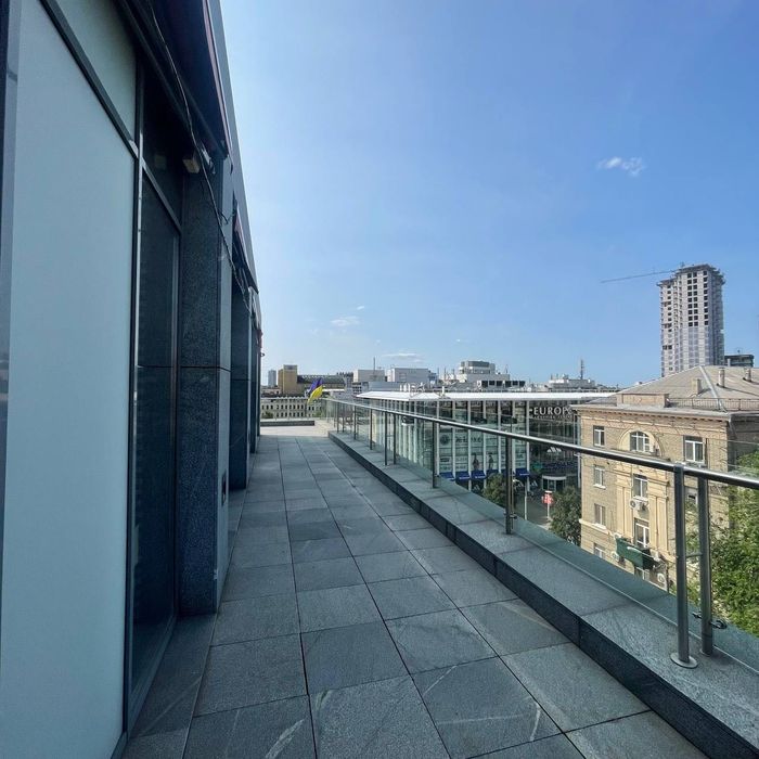 Аренда Помещения 244 м2 Пассаж Центр Мост-Сити Европейская площадь