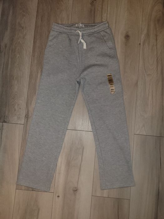 Spodnie dresowe ocieplane