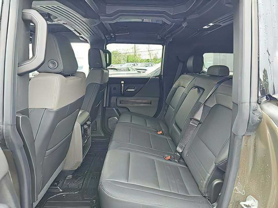 GMC Hummer EV SUV 2025