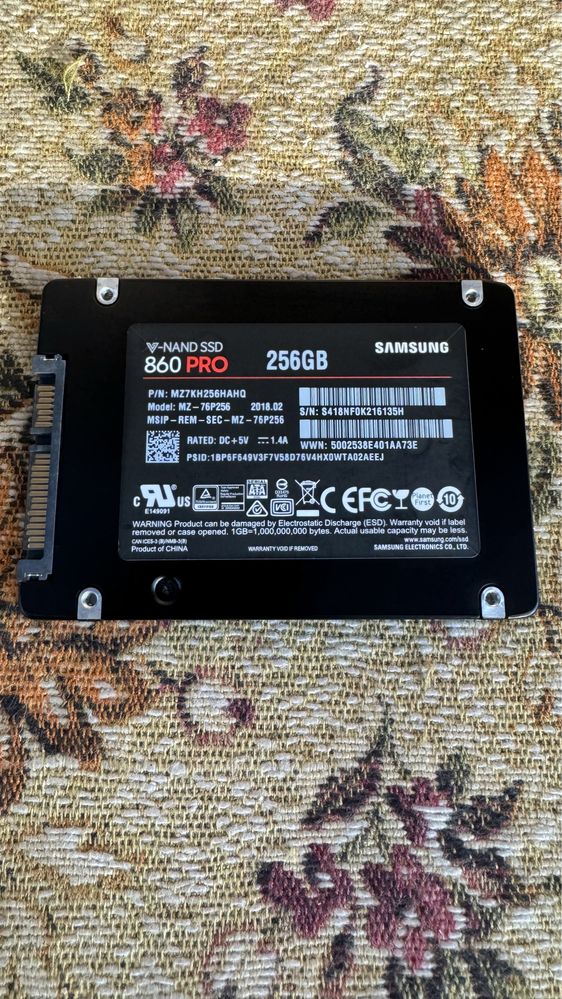 Диски 3,5 HDD SSD