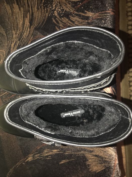 Женские ботинки