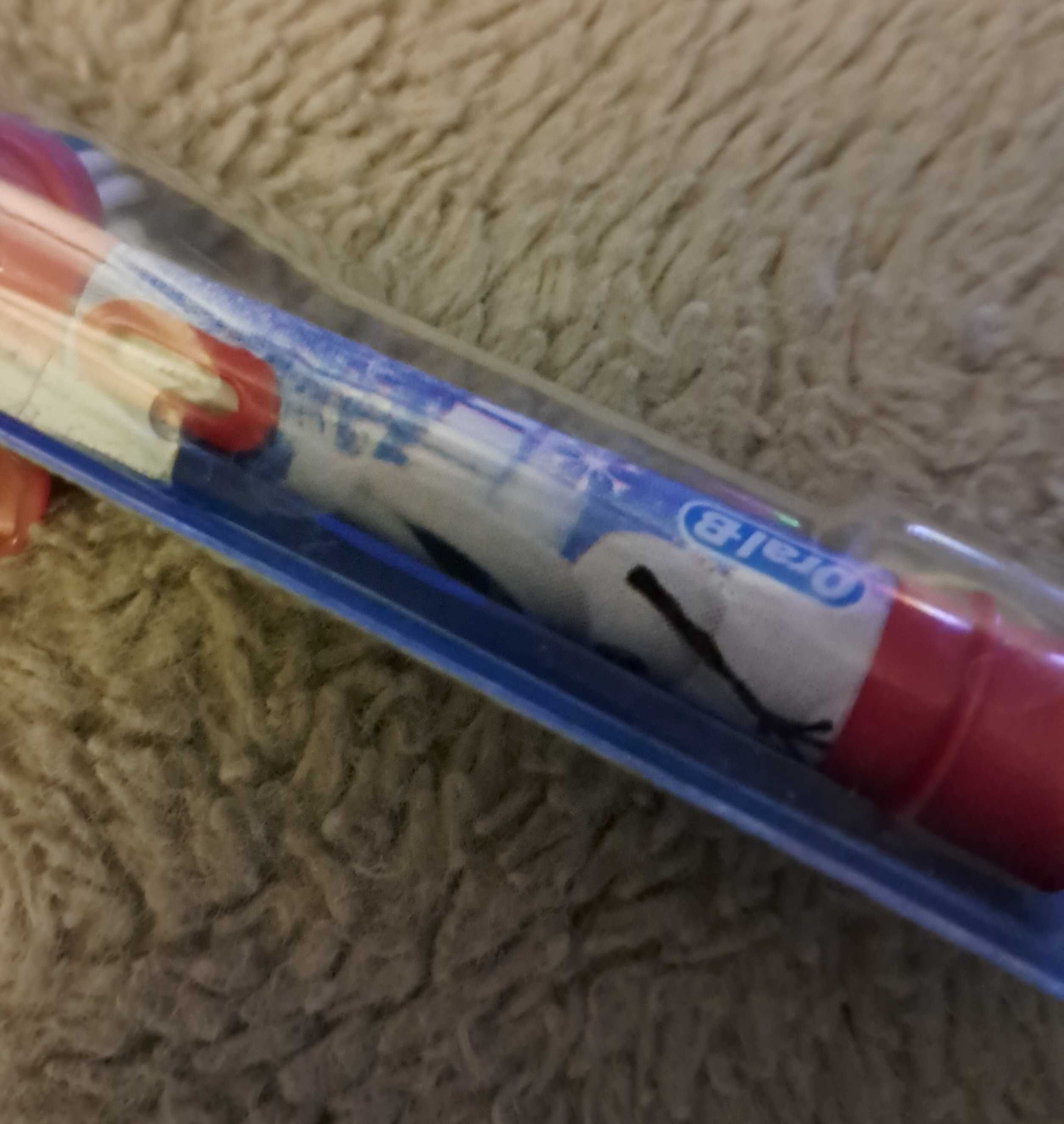 Oral-B Kids Frozen Końcówki do szczoteczki elektr. 2 szt.