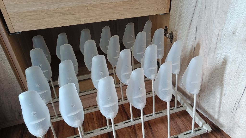 Wysuwana szuflada na buty do Pax 70 cm