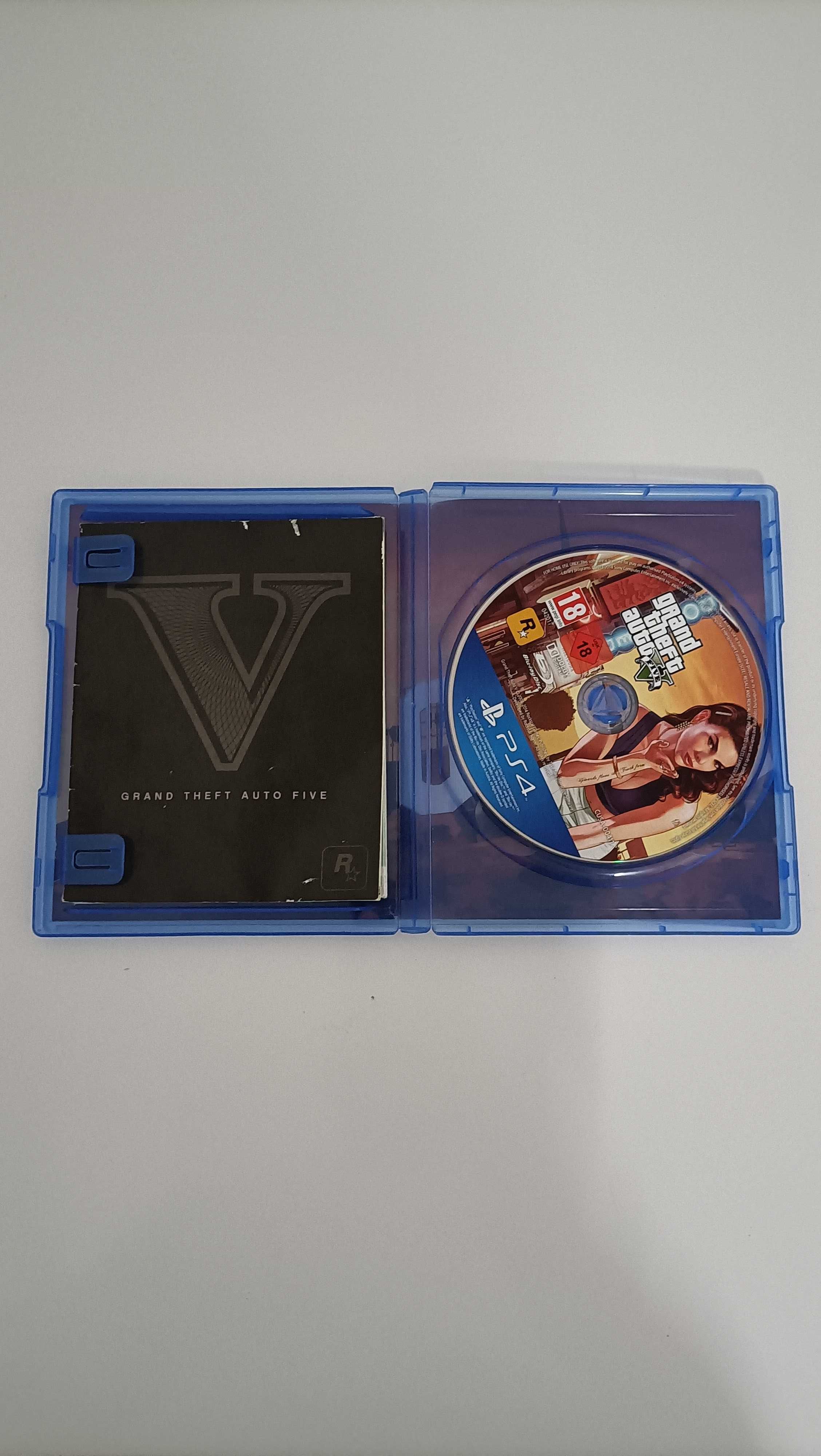 Jogo de Ps4/Ps5 GTA V Premium Edition(ou troco)