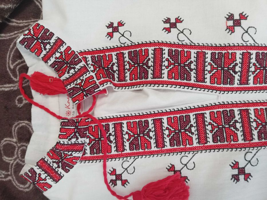 Вишиванка на хлопчика 8-10 років