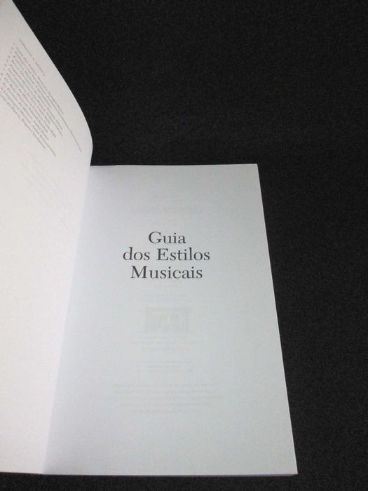 Livro Guia dos Estilos Musicais Douglas Moore