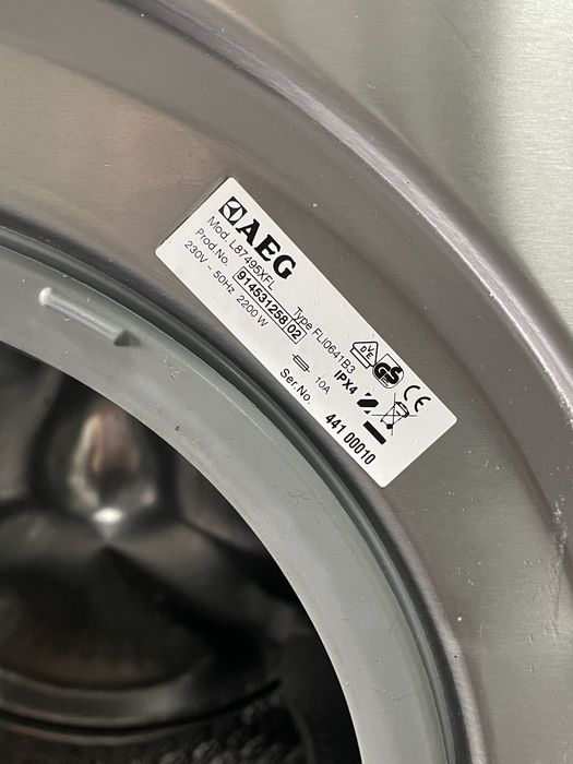 Пральна машина AEG 9 кг L87495XFL