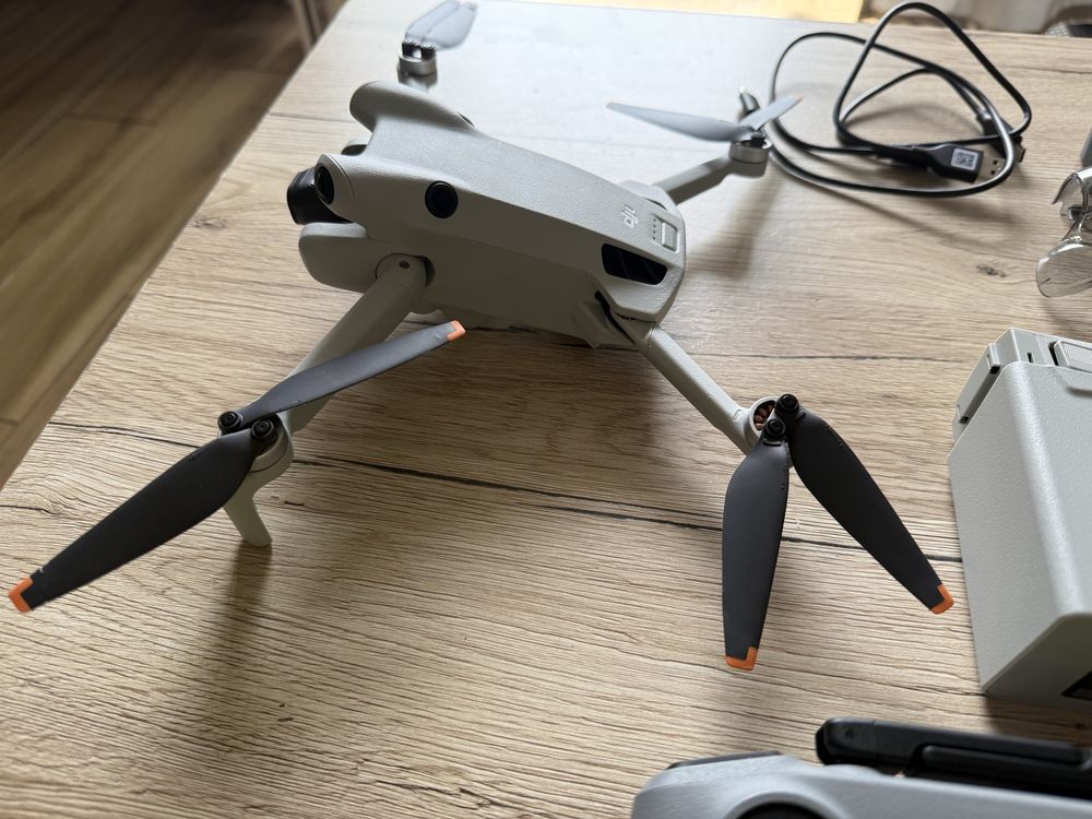 Dron Dji mini 4 pro Fly more Combo  (gwarancja)
