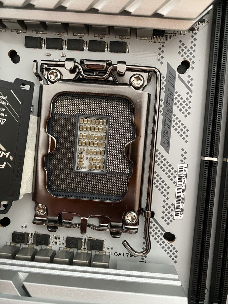 ASUS ROG Maximus Z790 APEX (LGA1700, DDR5)