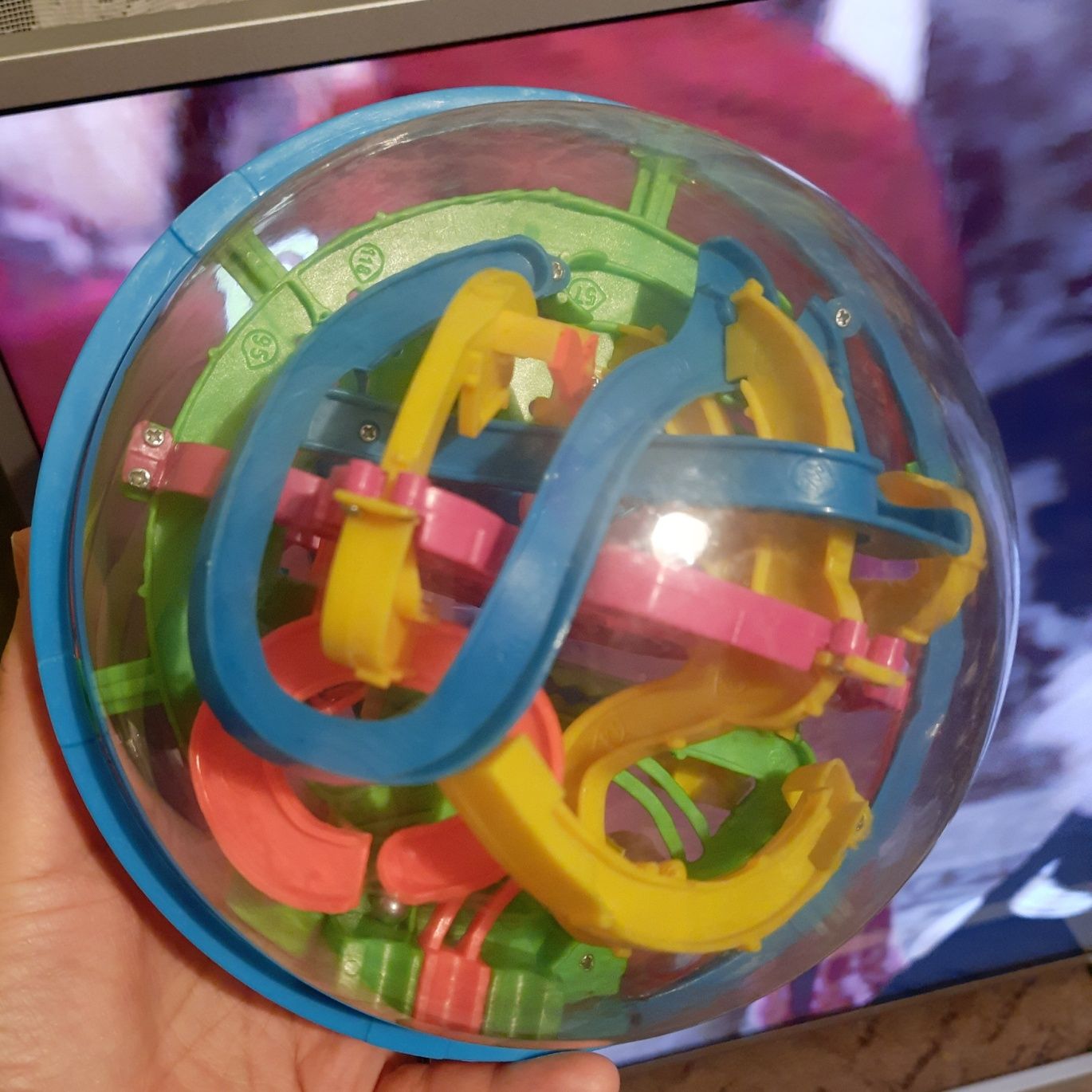 Labirynt kulkowy, duża kula 3D