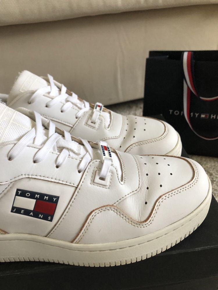 Tommy Hilfiger Tech Basked sneakersy  męskie skóra 42/26,5 cm