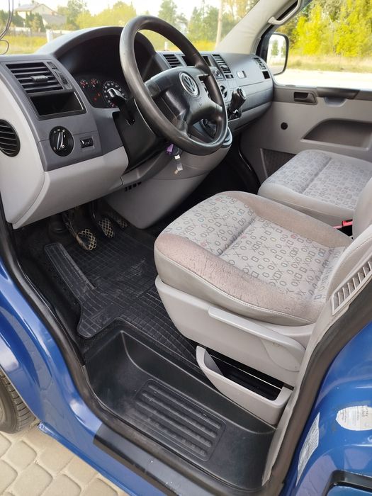 Transporter*T5*1.9TDI*9 osób*HAK*Salon Pl*Iwł*Niski Przebieg* Polecam