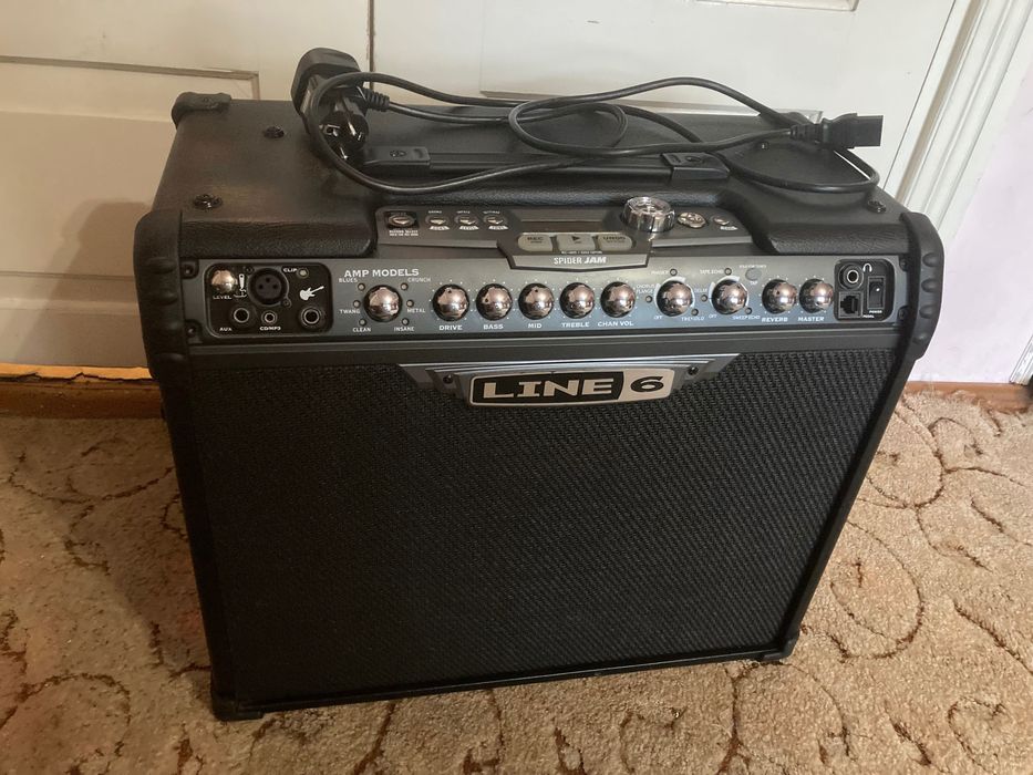 Line 6 Spider Jam комбік з безліччю можливостей