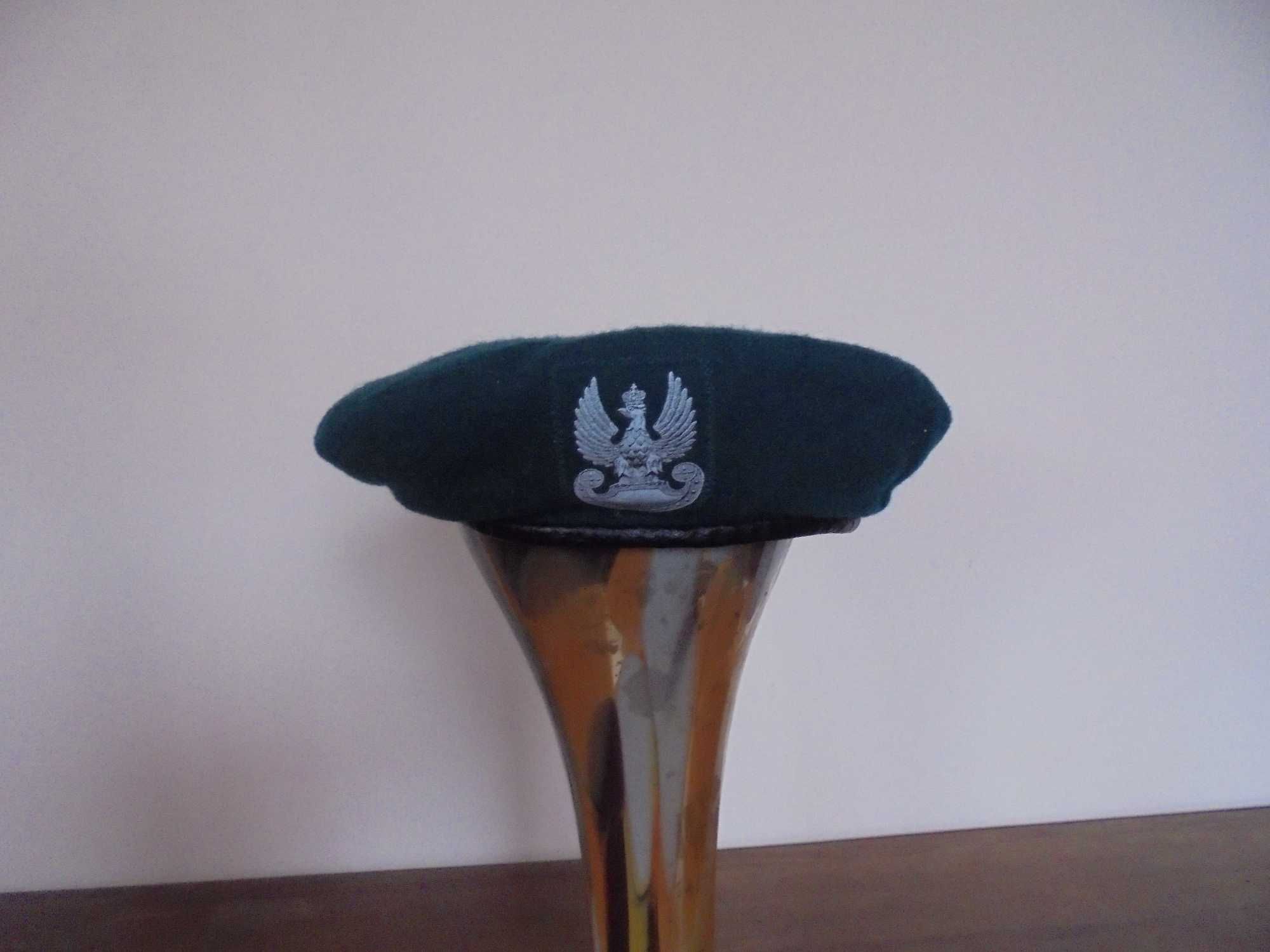 Zielony beret wojskowy  rozmiar 57