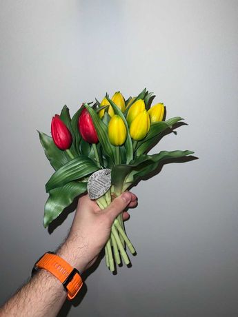 Tulipany bukiet tulipanów gumowane gumowe jak żywe