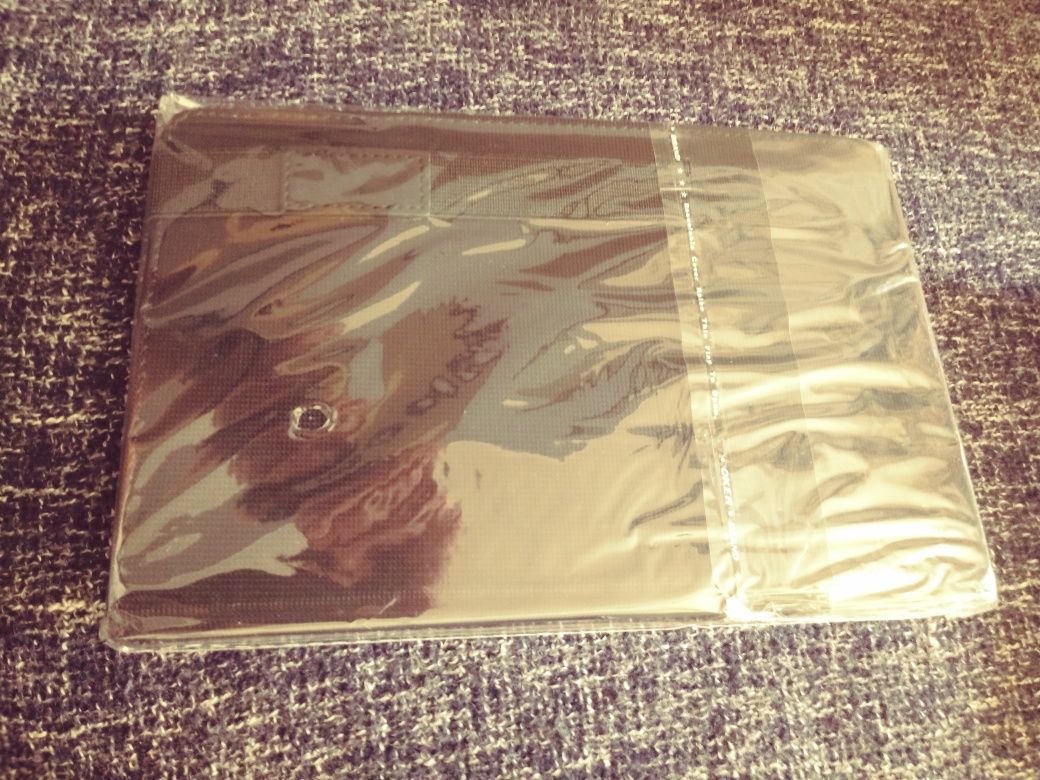 Etui / case 7 cali Manta - nowe