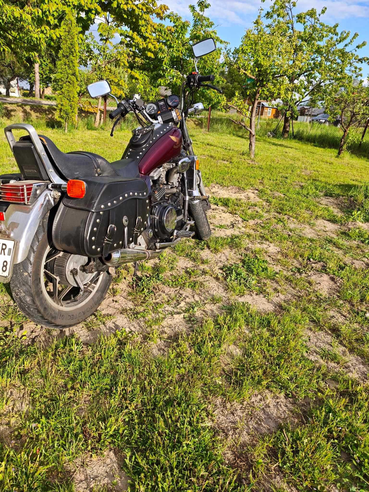Honda Vf750c Magna