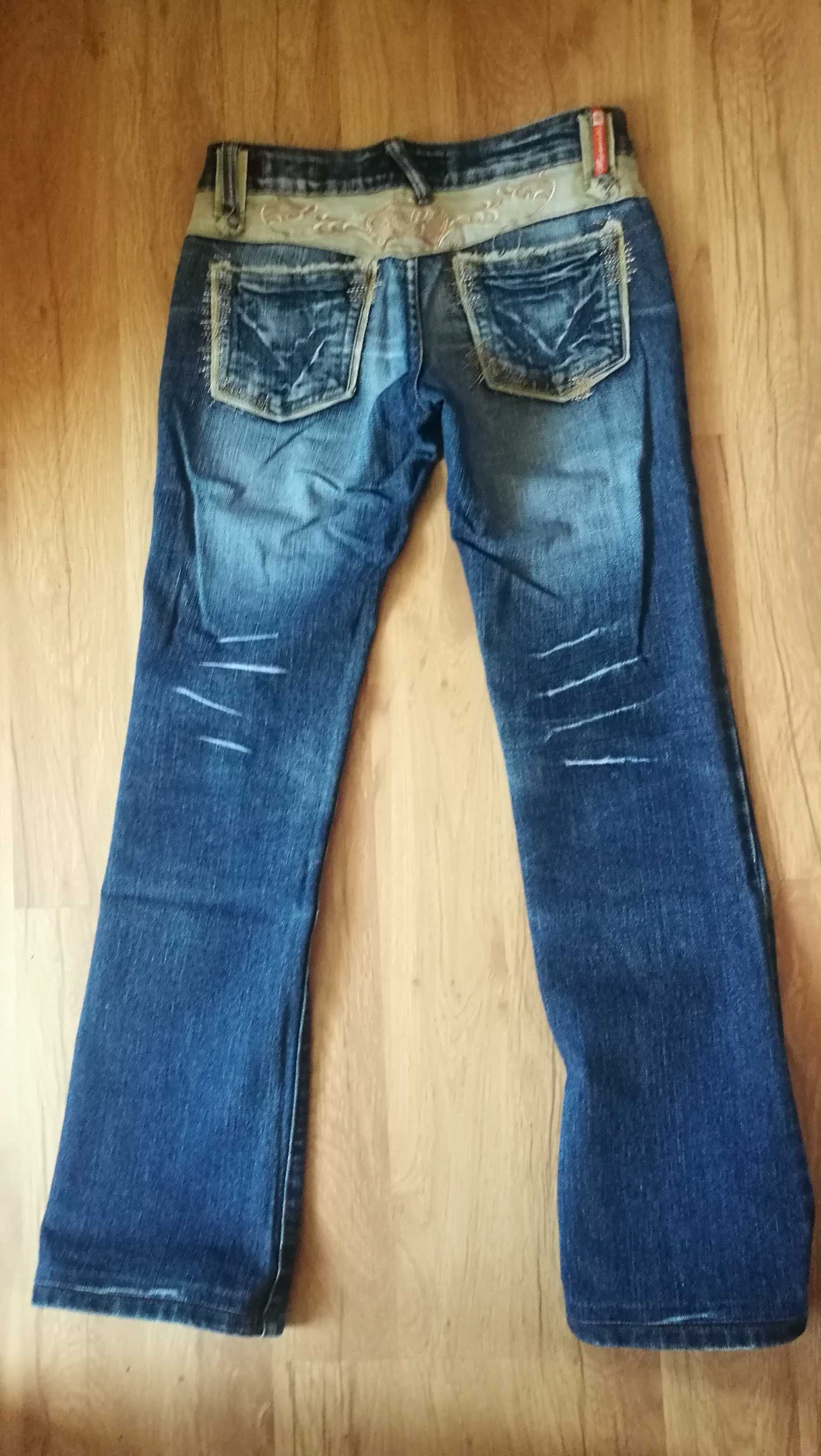 Spodnie jeans xs poszerzane