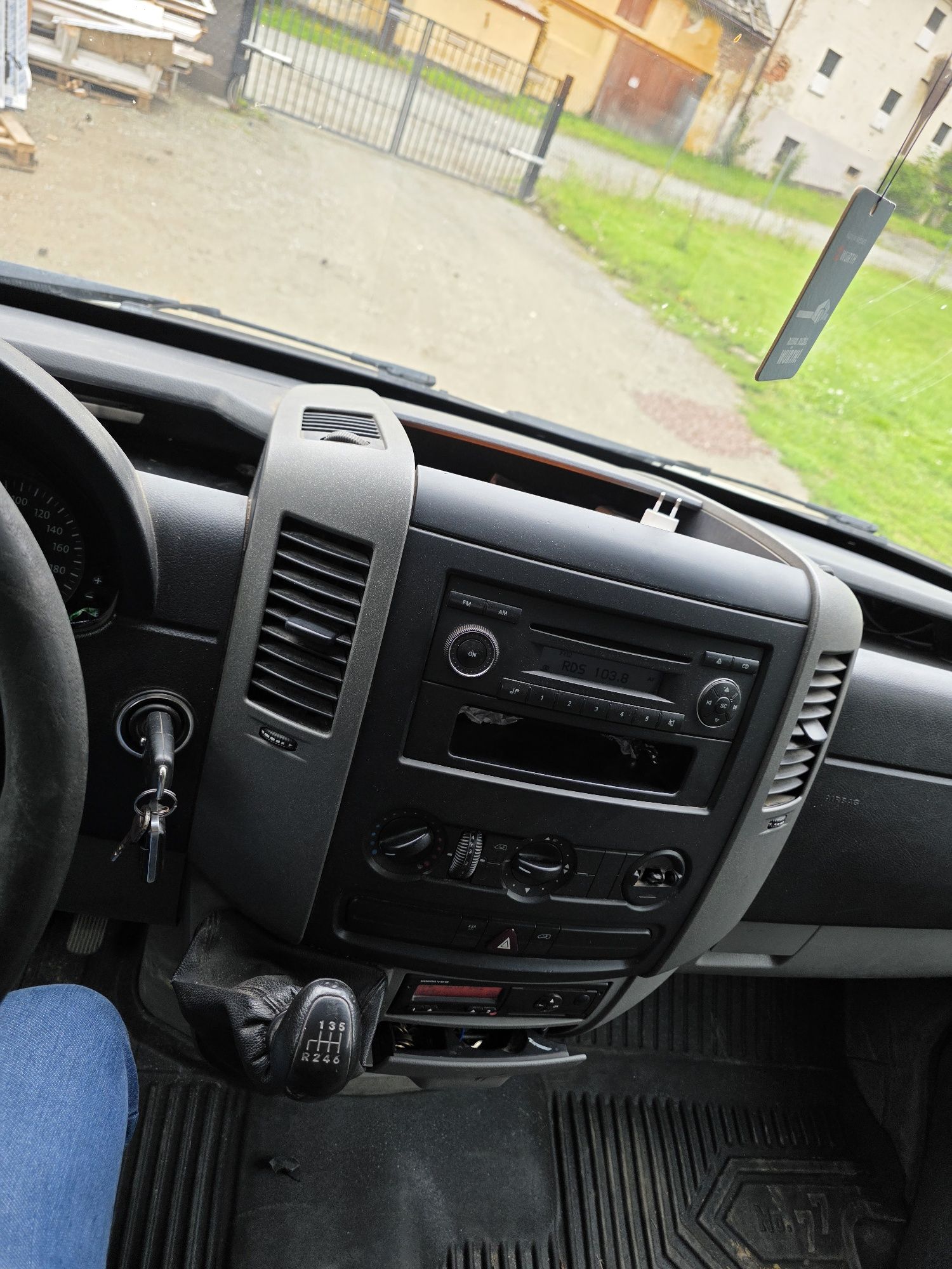 VW crafter 2006 7 os 2.5 TDI