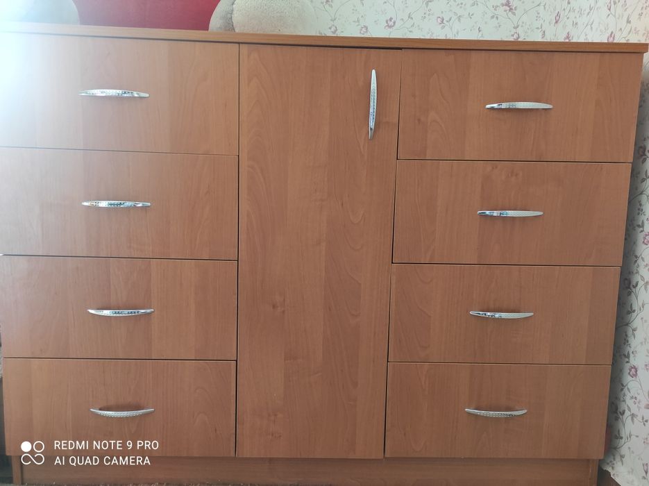 Комод в ідеальному стані