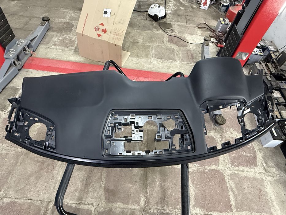 Торпедо Mazda 6 GL 2018-2022 с подушкой