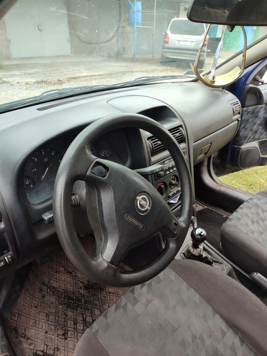 Продам Опель Астра J