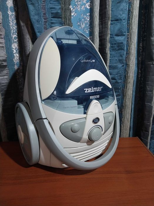 Пылесос ZELMER 1800W колбовый