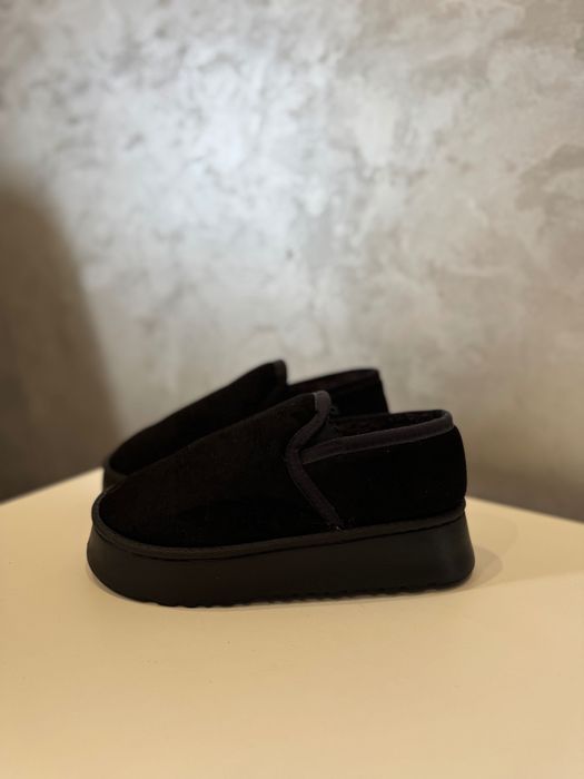 Укорочені жіночі угі 36-37 розмір