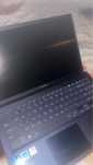 Laptop Asus.