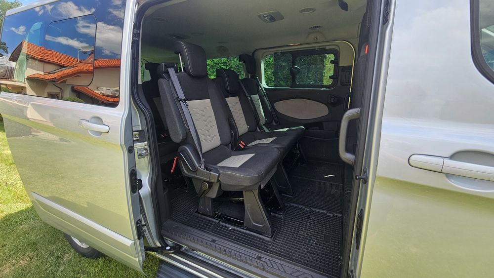 Ford Tourneo Custom bus 9 osobowy do wynajęcia