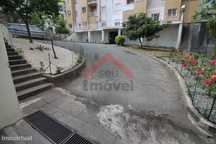 Garagem, Vila Real (Nossa Senhora da Conceição, São Pedro e São Dinis)