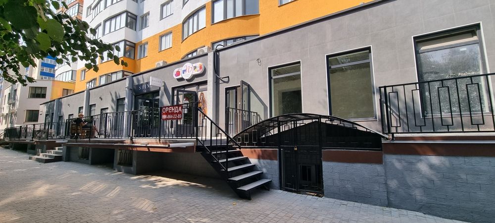 Здається комерційне приміщення.просп. Грушевського.