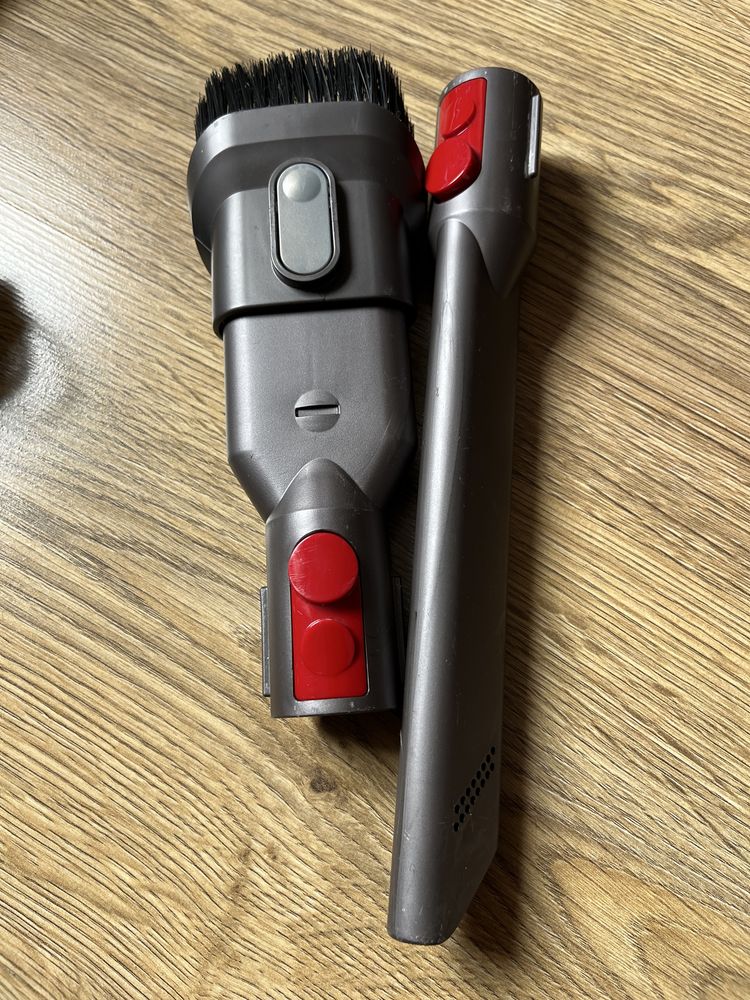 Dyson V8 animal+