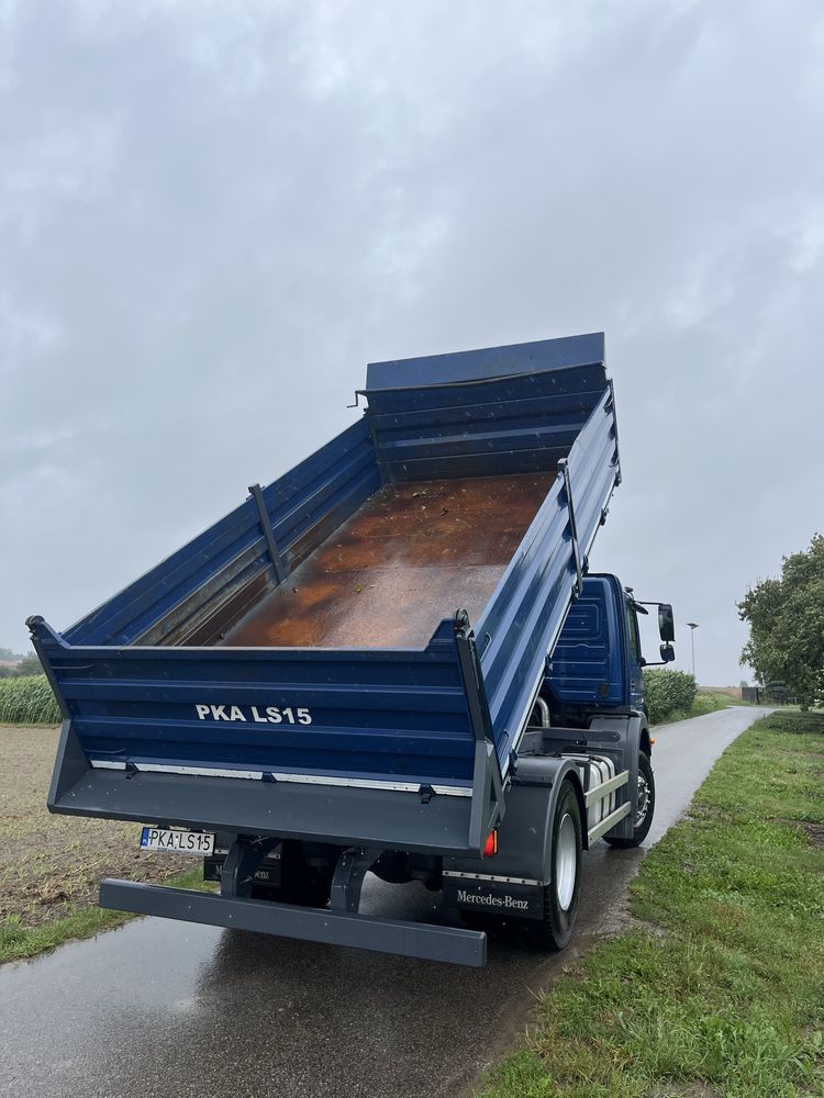 Mercedes Axor !zarejestrowany jako Specialny! 2006r wywrotka 3 strony