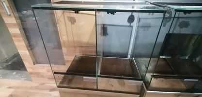 sprzedam 2 terraria duże CENA ZA SZTUKĘ -kameleony węzę pająki itd