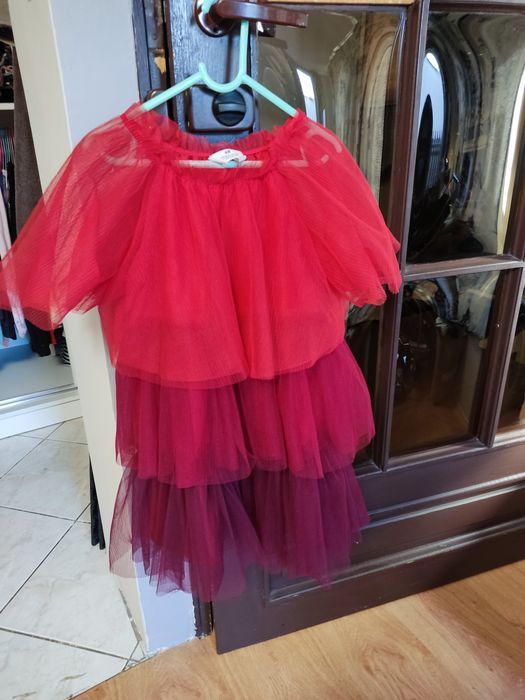 Sukienka świąteczna czerwona 122/ 128 h&m jak nowa