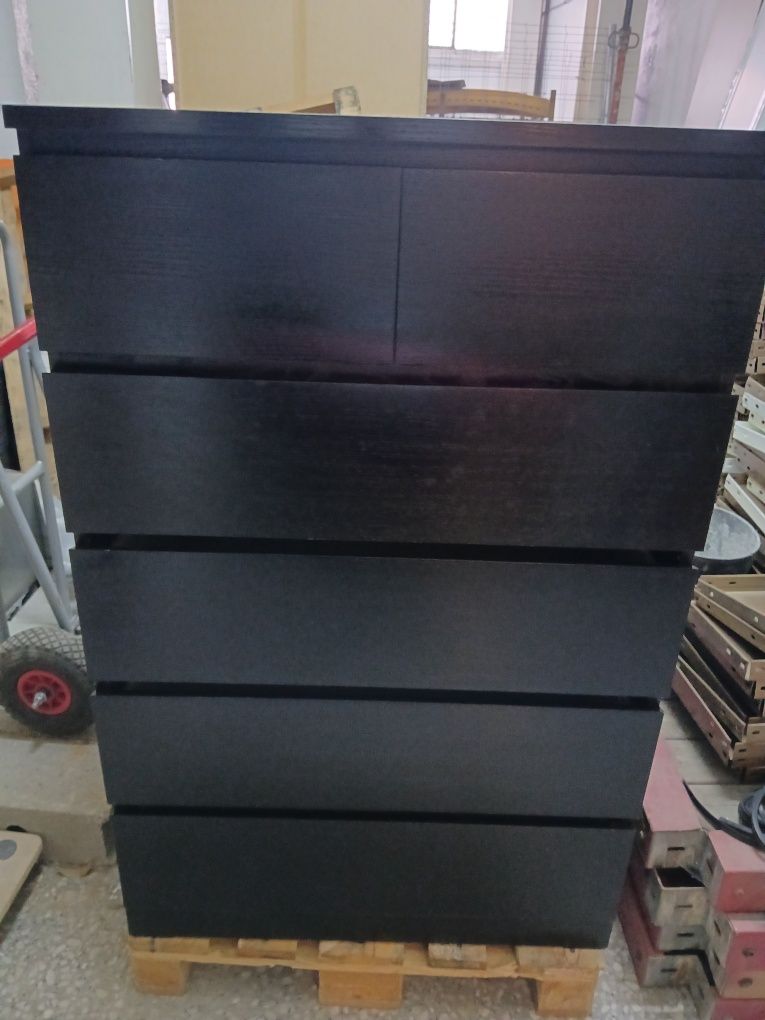 Cómoda IKEA 6 Gavetas bom estado