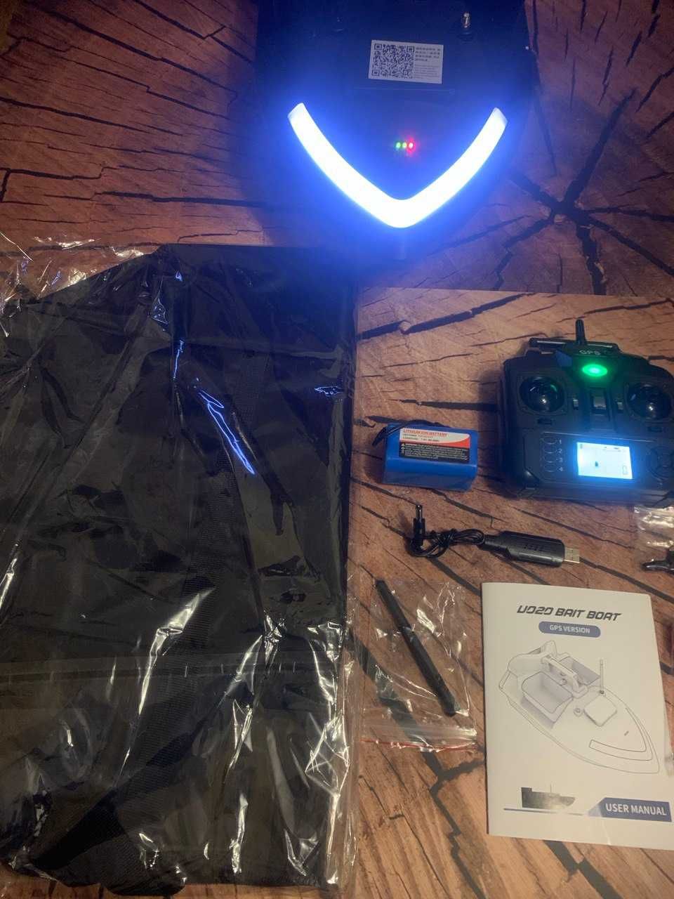 Карповый кораблик Flytec V020 с GPS 40 точек сумка
