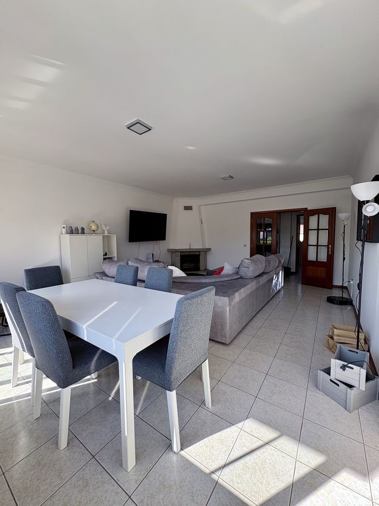 Arrendo Apartamento T3 em Serém de Cima