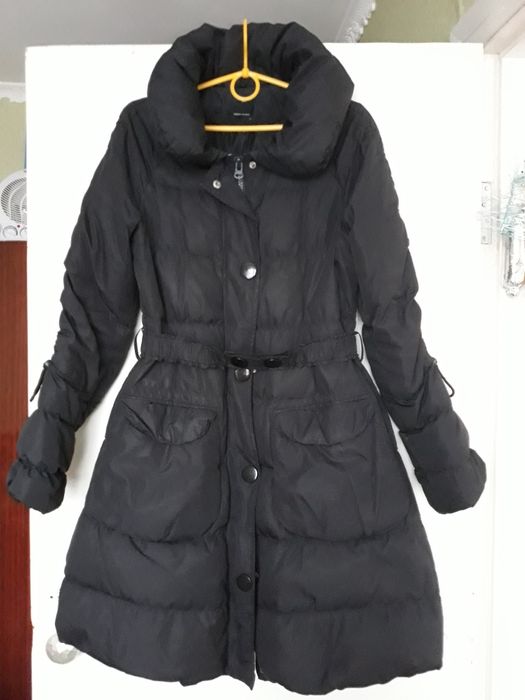 Пуховик пальто куртка  плащ парка черного цвета