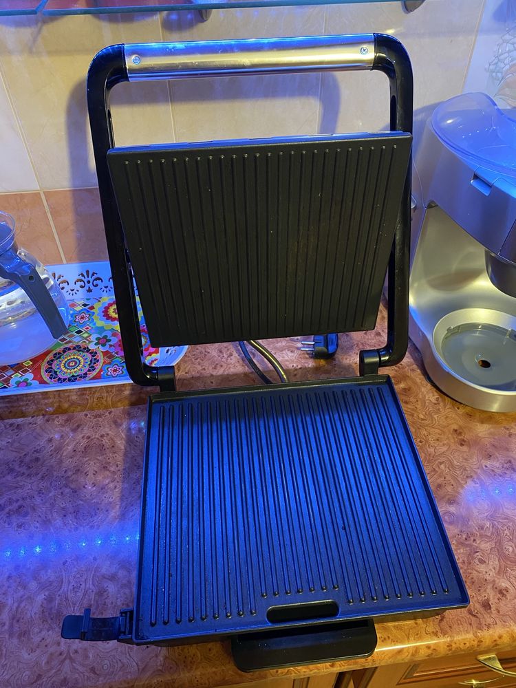 Grill elektryczny opiekacz Tefal Serie G05-M 2000W /bdb-stan/