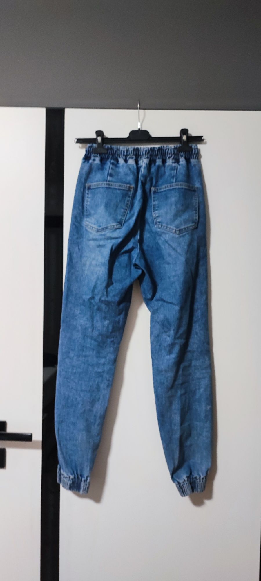 Joggery jeansowe damskie spodnie