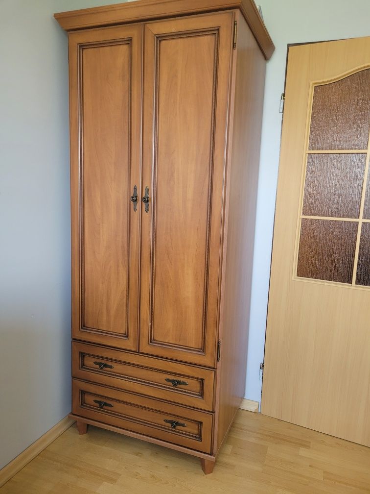 Szafa z szufladami