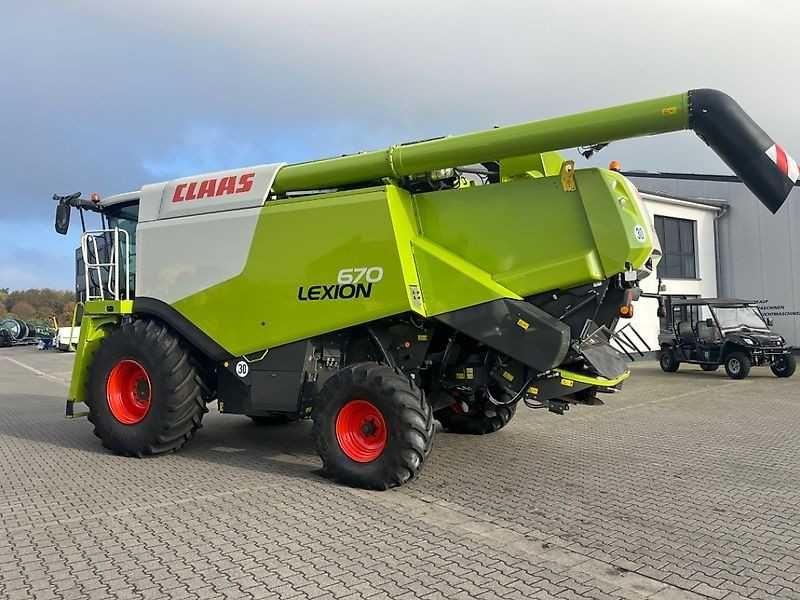 Комбайн KLAAS LEXION 670