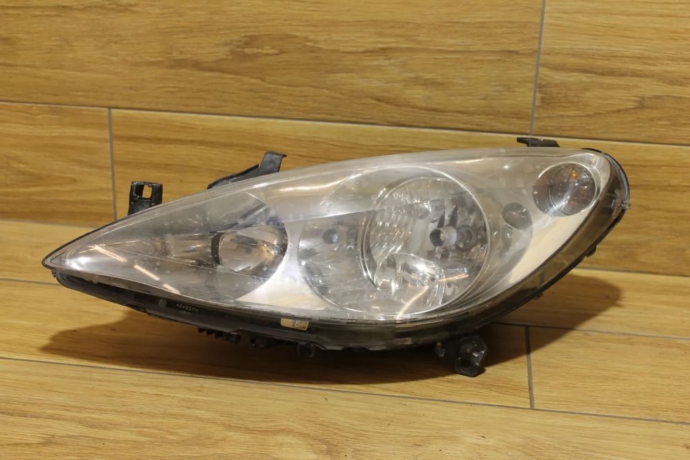 Peugeot 307 Lampa Lewa Przód 9646291880