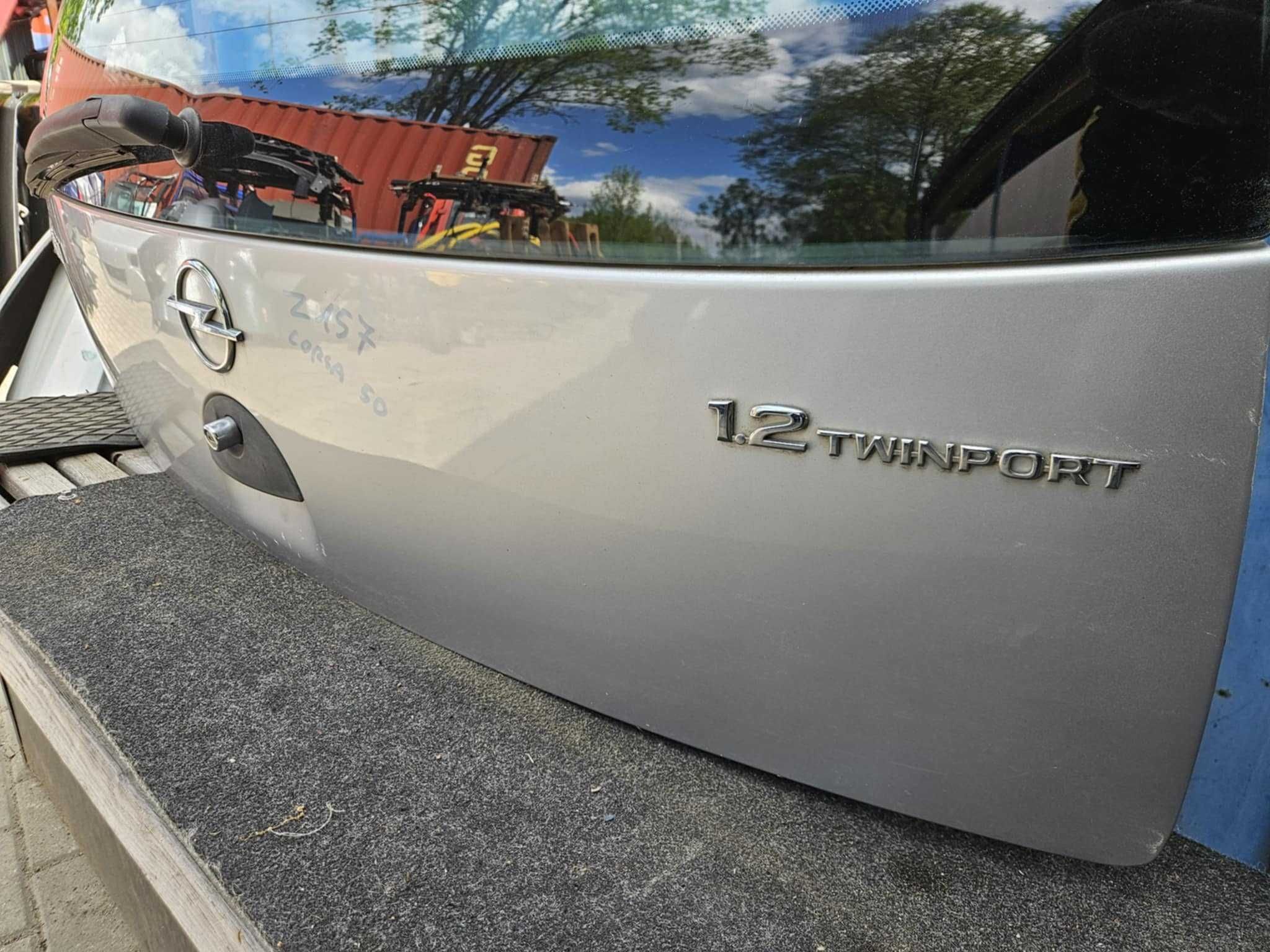 Klapa Tył Tylna Bagażnika Opel Corsa C 5D KOD LAKIERU Z157