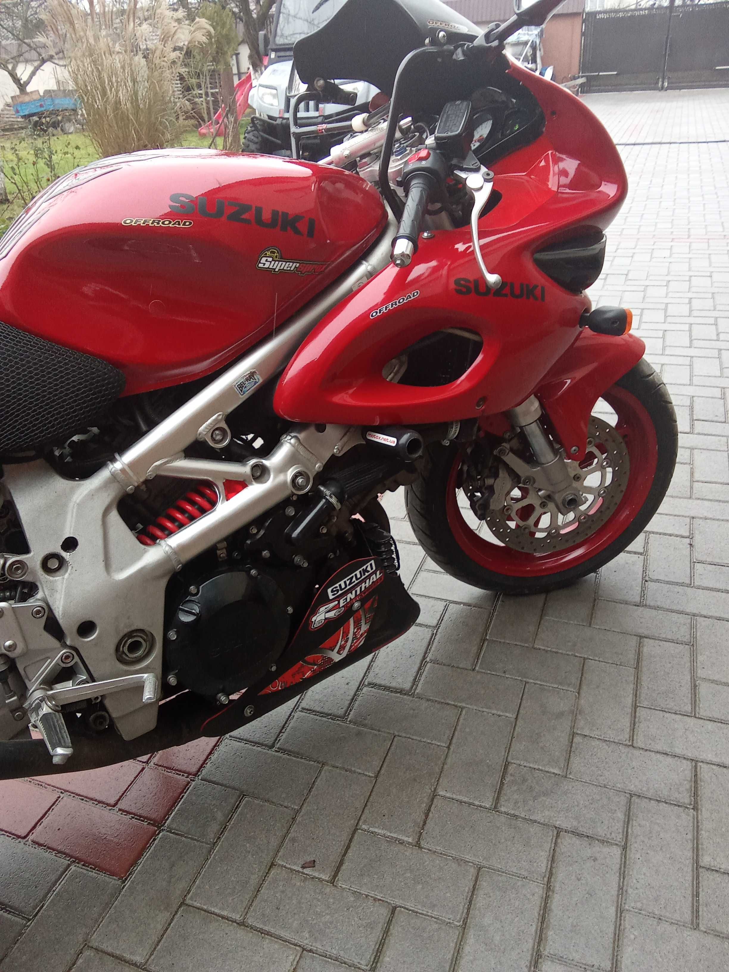 Мотоцикл Suzuki tl1000s